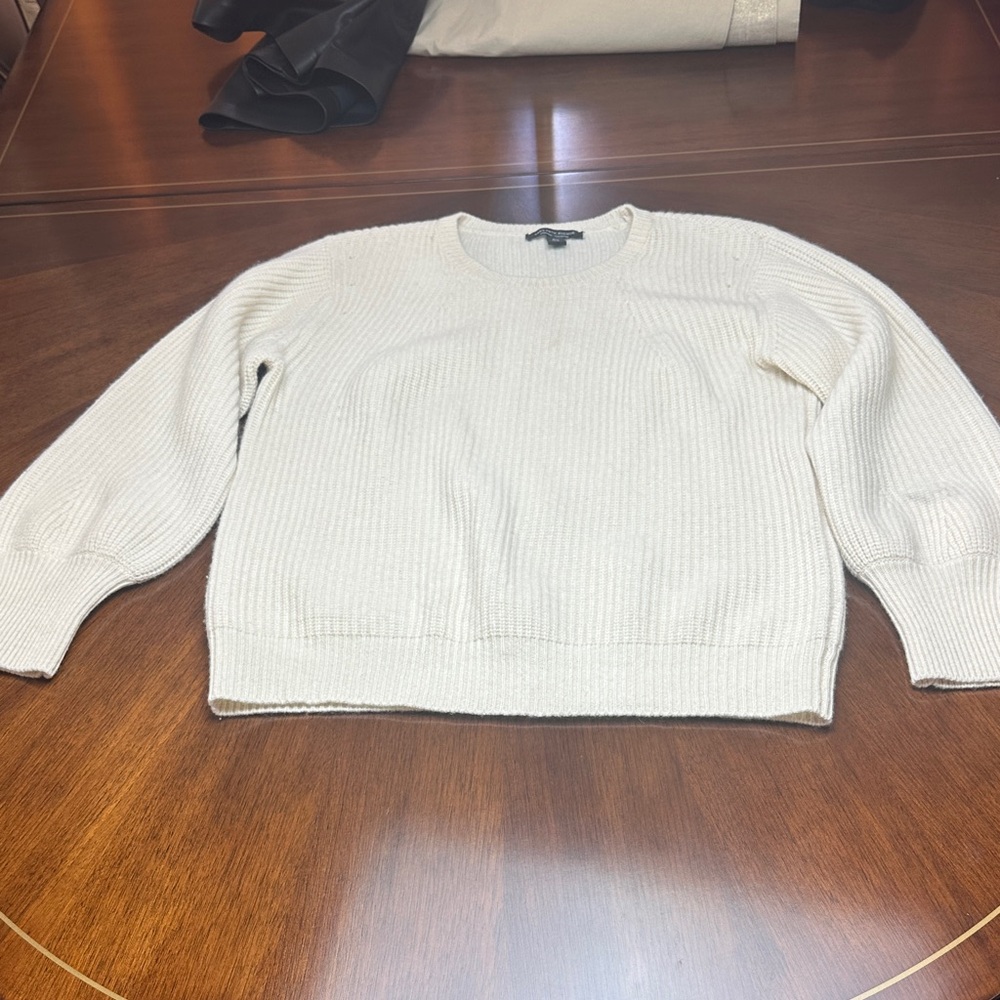 Saks Fifth Avenue Cashmere Cream Knit Sweater | Luxe Soft Classic Size M - Picture 2 of 8